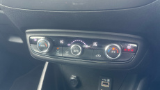 Vauxhall Crossland 1.2 Turbo Ultimate 5dr Petrol Hatchback